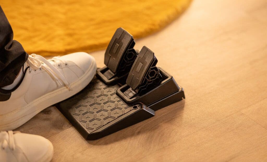 Kit Thrustmaster T98 Ferrari 296 - PC/PS5 (Imagem 4)